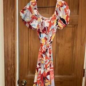 Kor Mei Floral Maxi Dress - Size Small